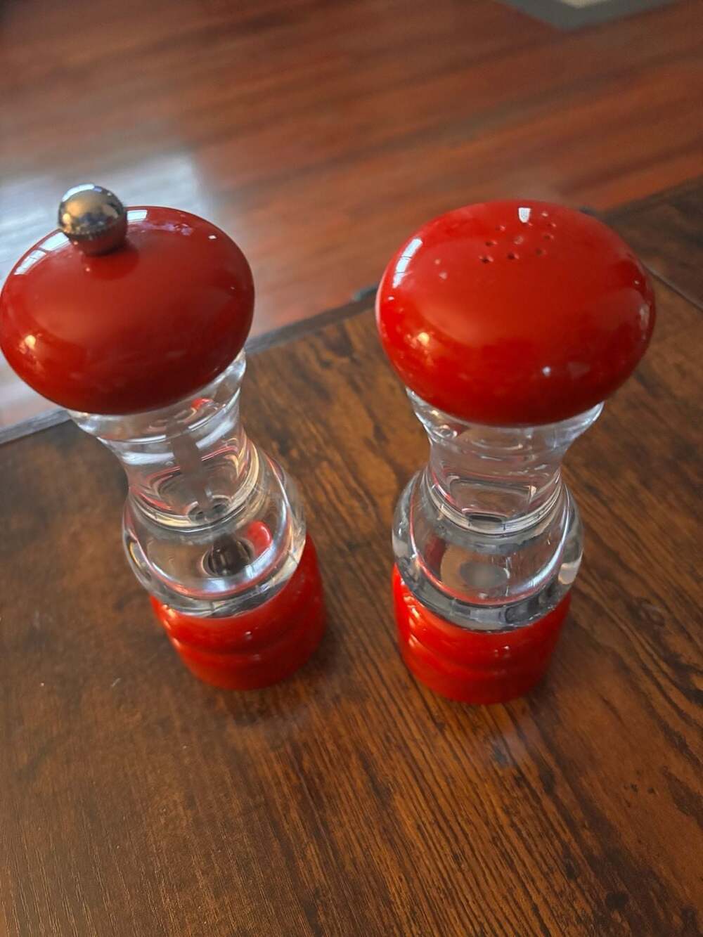 Vintage Olde Thompson Red and Clear Acrylic Salt and Pepper Grinder Set